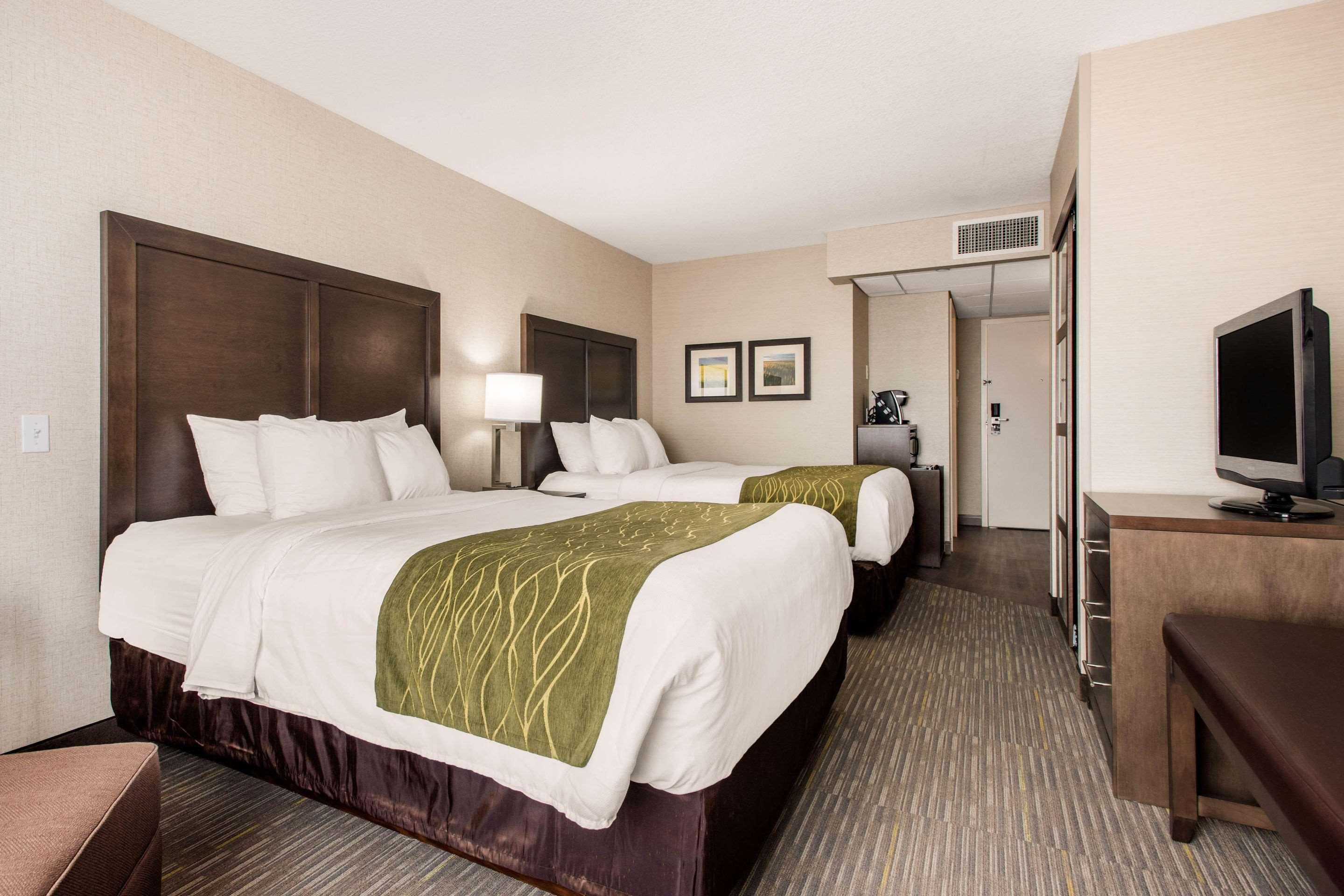 Comfort Inn & Suites Red Deer Eksteriør bilde