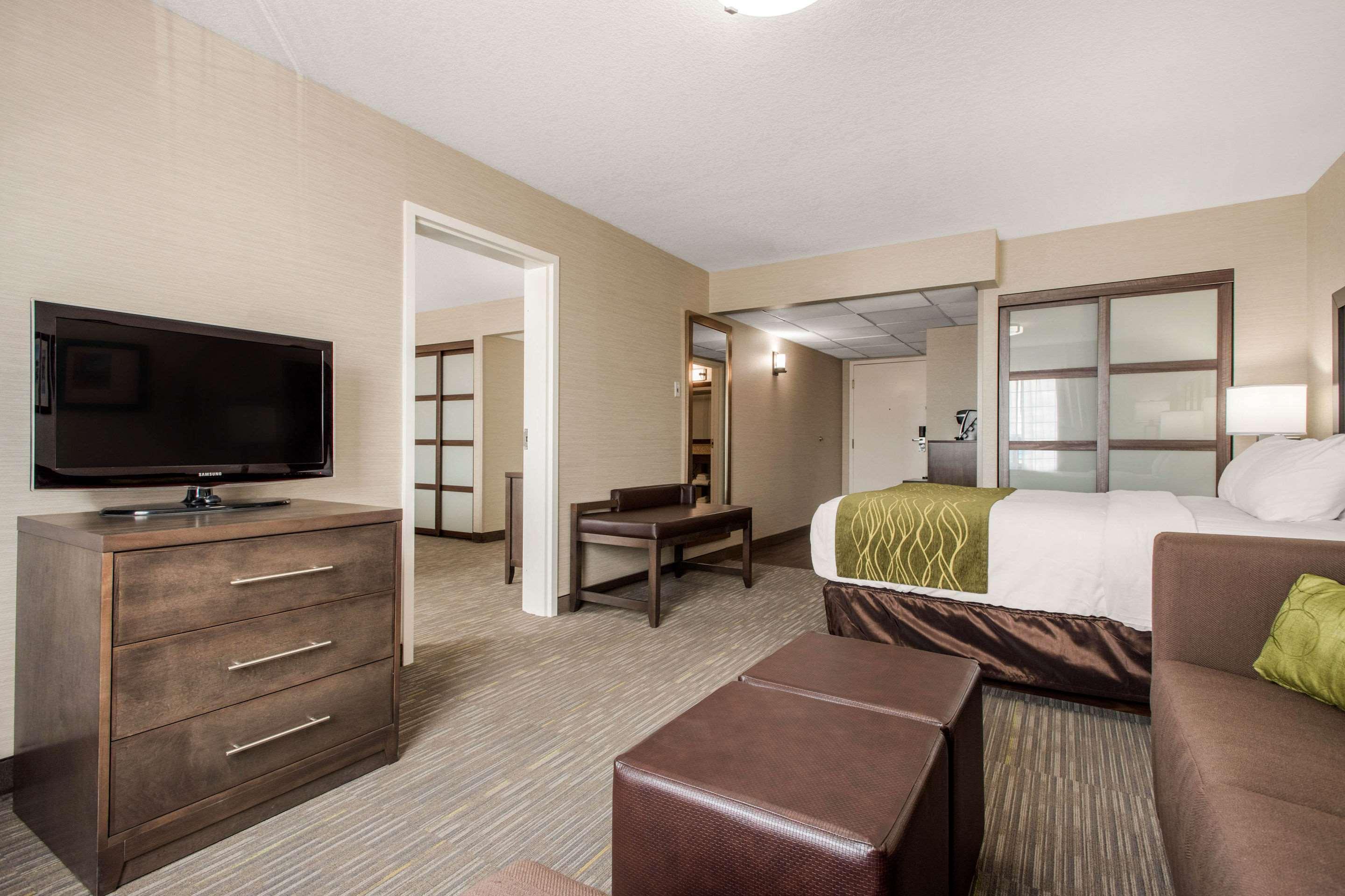 Comfort Inn & Suites Red Deer Eksteriør bilde