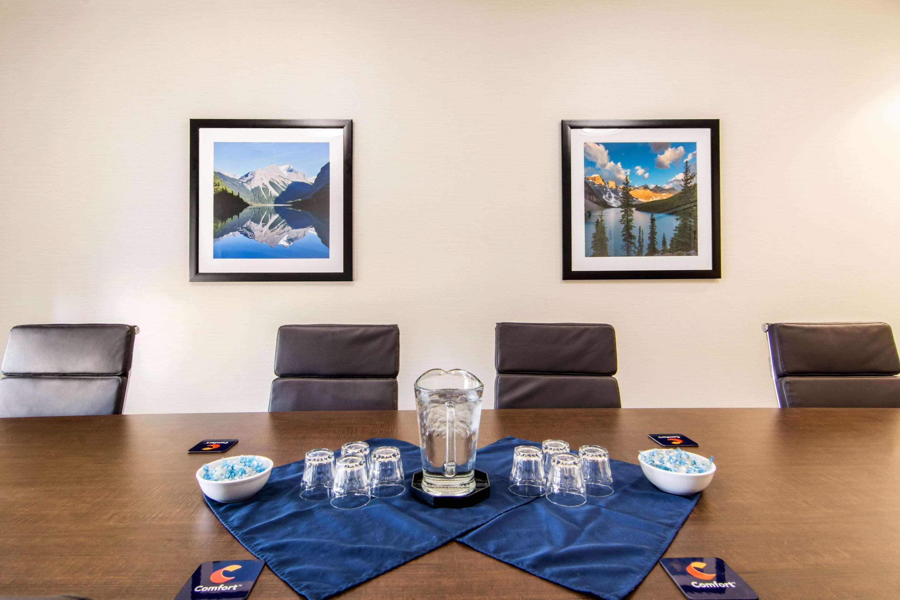 Comfort Inn & Suites Red Deer Eksteriør bilde