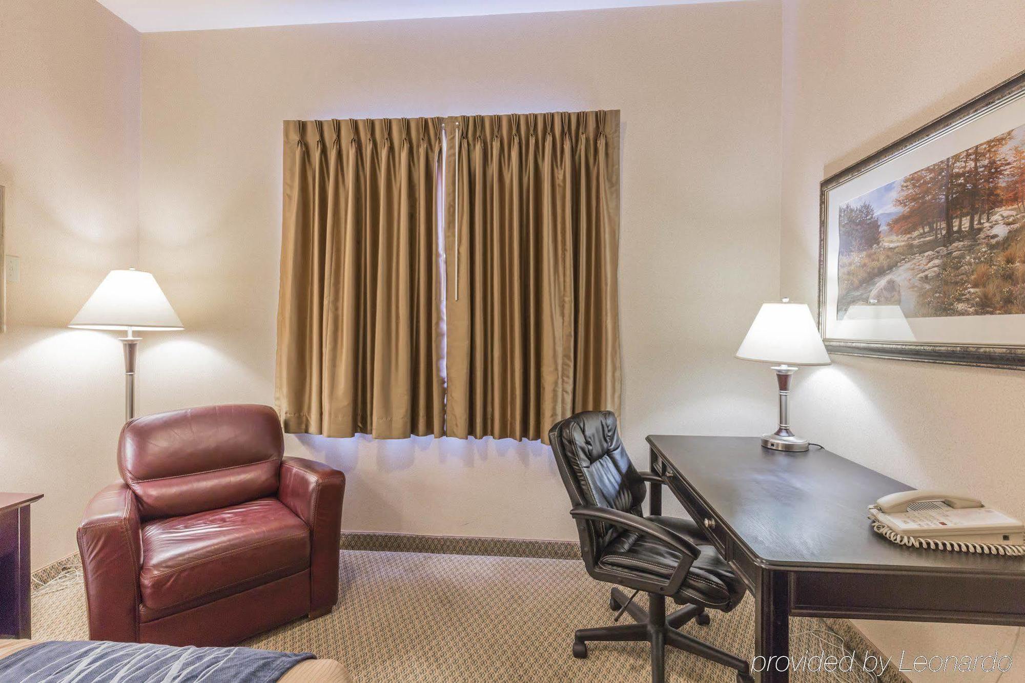 Comfort Inn & Suites Red Deer Eksteriør bilde