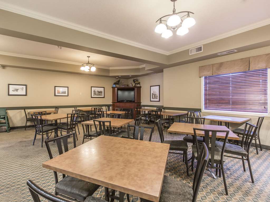 Comfort Inn & Suites Red Deer Restaurant bilde